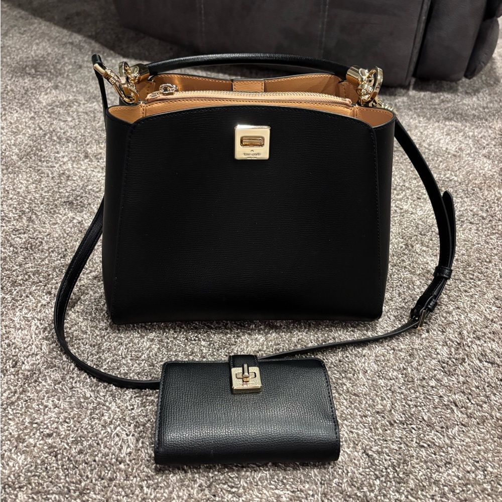 Kate Spade crossbody purse and wallet